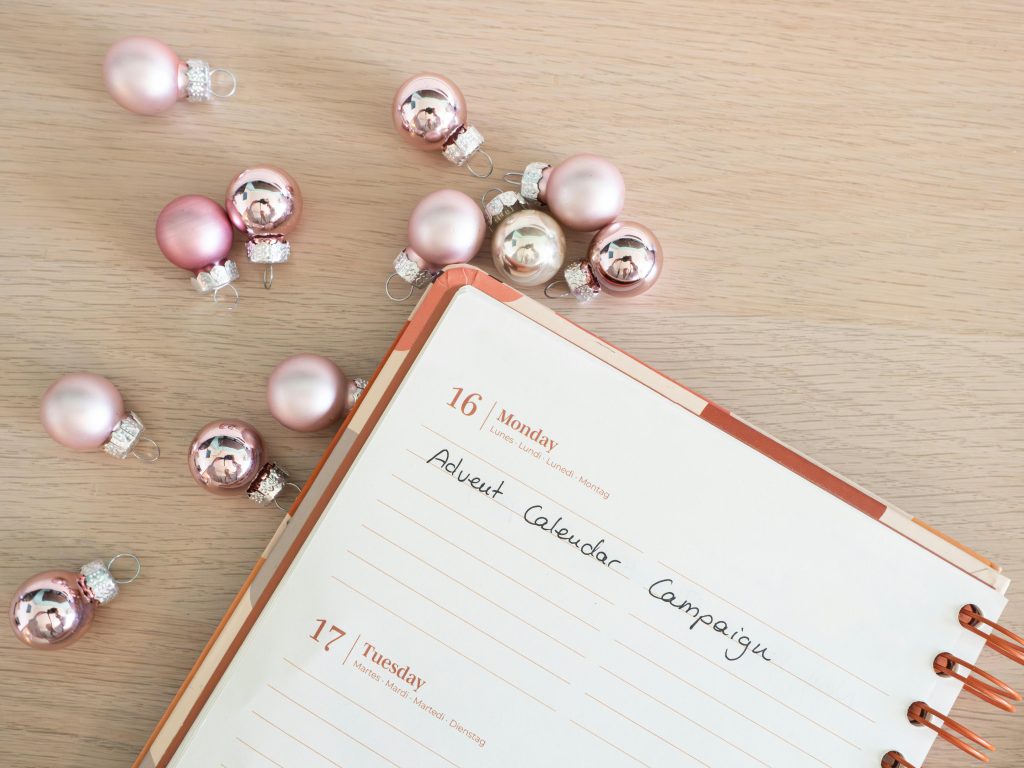 social media marketing during the holidays